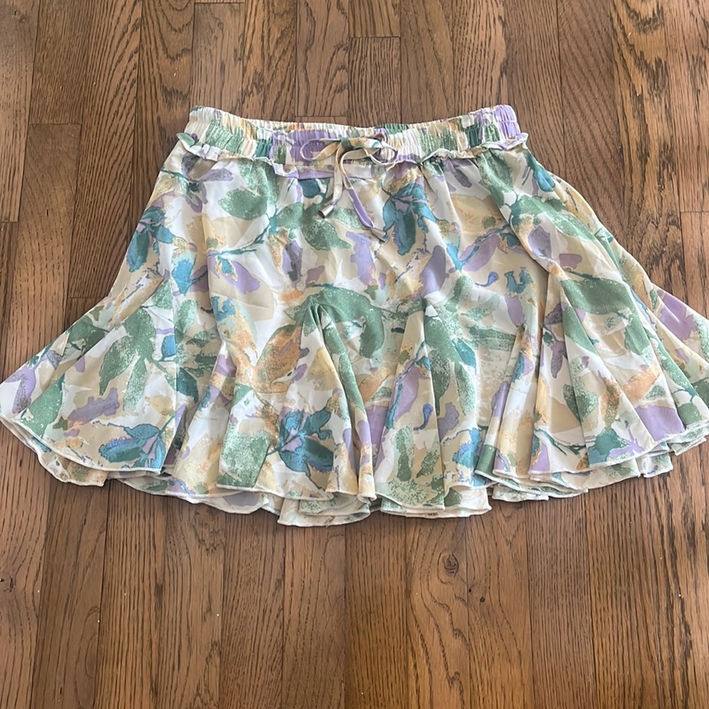 Adorable watercolor floral skort